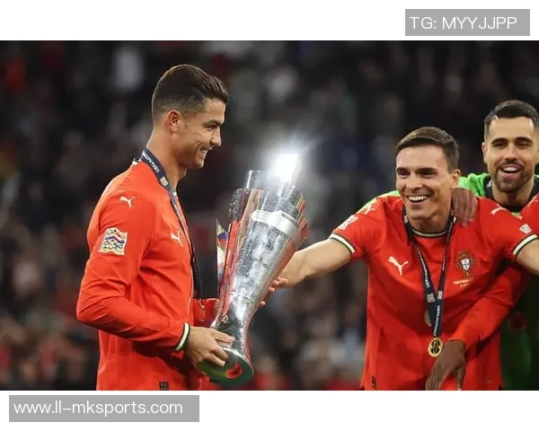 感动人心的足球瞬间十大让你泪目回忆的经典时刻